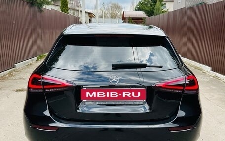 Mercedes-Benz A-Класс, 2019 год, 1 630 000 рублей, 8 фотография