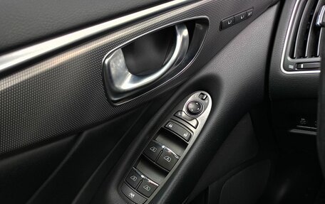 Infiniti Q50 I рестайлинг, 2015 год, 1 649 000 рублей, 12 фотография