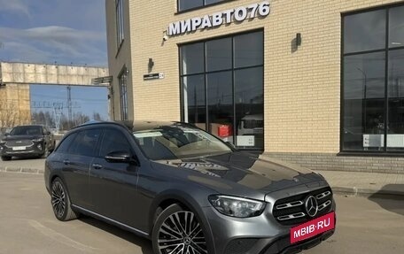 Mercedes-Benz E-Класс, 2020 год, 4 550 000 рублей, 9 фотография