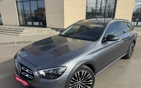 Mercedes-Benz E-Класс, 2020 год, 4 550 000 рублей, 12 фотография