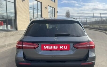 Mercedes-Benz E-Класс, 2020 год, 4 550 000 рублей, 6 фотография