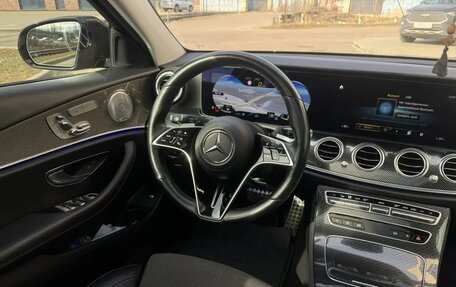 Mercedes-Benz E-Класс, 2020 год, 4 550 000 рублей, 30 фотография