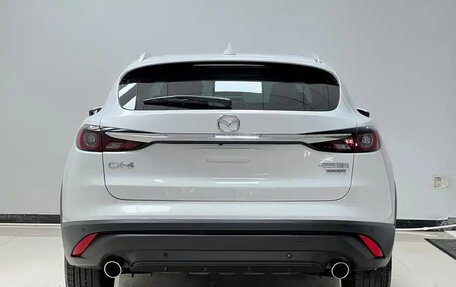 Mazda CX-4, 2023 год, 1 990 888 рублей, 5 фотография