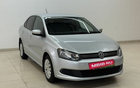 Volkswagen Polo VI (EU Market), 2014 год, 855 000 рублей, 3 фотография