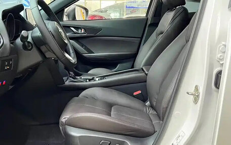 Mazda CX-4, 2023 год, 1 990 888 рублей, 9 фотография