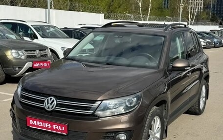 Volkswagen Tiguan I, 2015 год, 1 850 000 рублей, 1 фотография