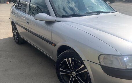 Opel Vectra B рестайлинг, 1997 год, 550 000 рублей, 3 фотография