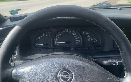 Opel Vectra B рестайлинг, 1997 год, 550 000 рублей, 10 фотография