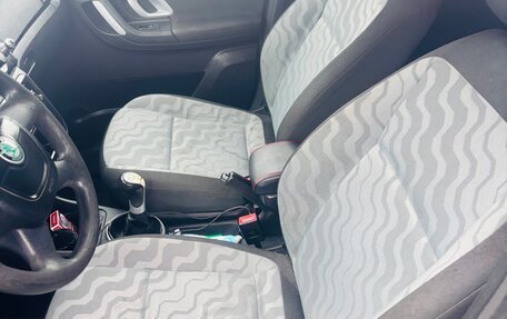 Skoda Roomster, 2009 год, 750 000 рублей, 13 фотография