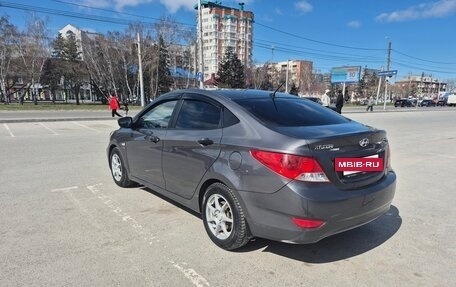 Hyundai Solaris II рестайлинг, 2013 год, 820 000 рублей, 6 фотография