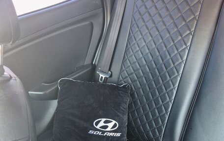 Hyundai Solaris II рестайлинг, 2013 год, 820 000 рублей, 15 фотография