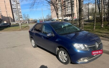 Renault Logan II, 2015 год, 750 000 рублей, 2 фотография
