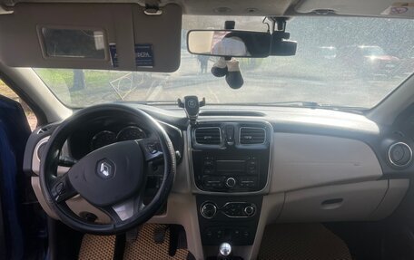 Renault Logan II, 2015 год, 750 000 рублей, 10 фотография