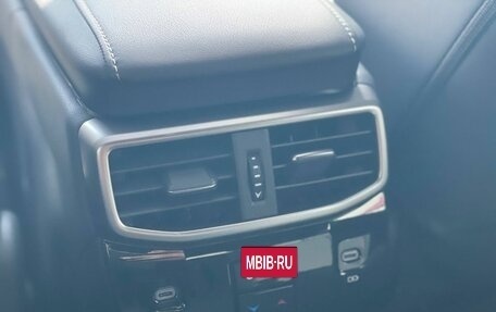 Lexus RX IV рестайлинг, 2025 год, 7 500 000 рублей, 28 фотография