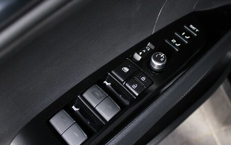 Toyota Camry, 2026 год, 4 100 000 рублей, 16 фотография