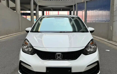 Honda Fit, 2022 год, 1 100 888 рублей, 2 фотография
