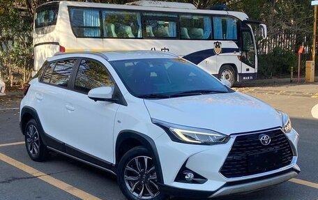 Toyota Yaris XP150 рестайлинг, 2021 год, 1 117 000 рублей, 1 фотография