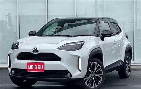 Toyota Yaris Cross, 2023 год, 1 599 000 рублей, 1 фотография