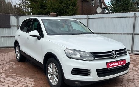 Volkswagen Touareg III, 2012 год, 1 950 000 рублей, 1 фотография