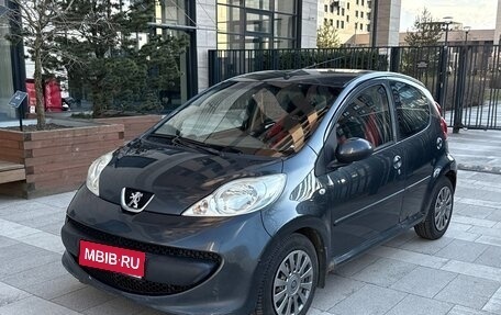 Peugeot 107 I рестайлинг, 2007 год, 225 000 рублей, 1 фотография