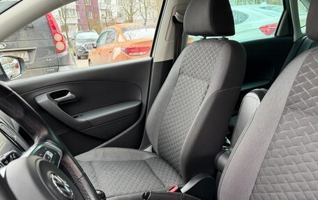 Volkswagen Polo VI (EU Market), 2018 год, 1 110 000 рублей, 14 фотография