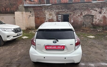 Toyota Aqua I, 2016 год, 1 050 000 рублей, 5 фотография