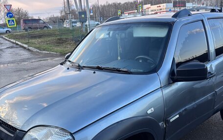 Chevrolet Niva I рестайлинг, 2012 год, 335 000 рублей, 2 фотография