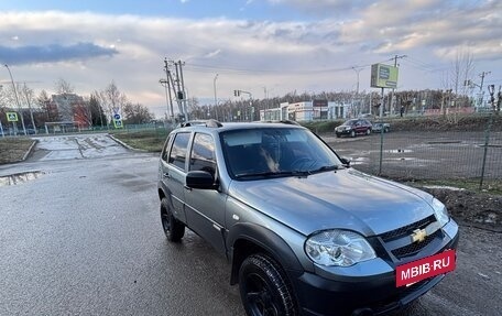 Chevrolet Niva I рестайлинг, 2012 год, 335 000 рублей, 8 фотография