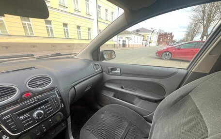 Ford Focus II рестайлинг, 2005 год, 250 000 рублей, 11 фотография