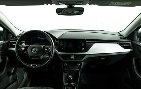 Skoda Rapid II, 2021 год, 1 449 585 рублей, 13 фотография