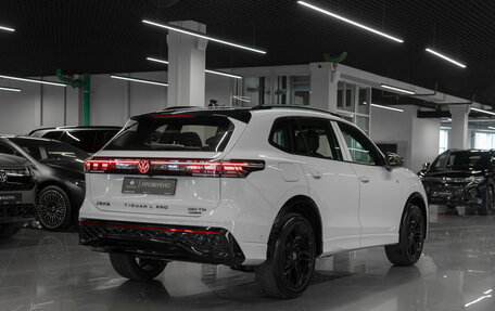 Volkswagen Tiguan, 2026 год, 4 990 000 рублей, 5 фотография