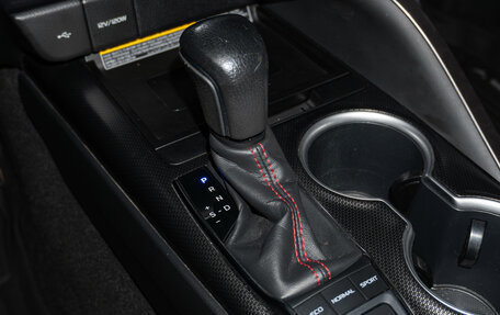 Toyota Camry, 2021 год, 3 750 000 рублей, 13 фотография