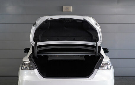 Toyota Camry, 2021 год, 3 750 000 рублей, 24 фотография