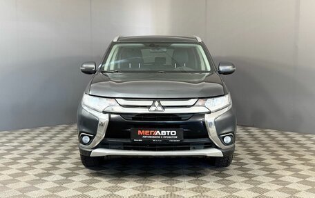 Mitsubishi Outlander III рестайлинг 3, 2018 год, 1 700 000 рублей, 9 фотография