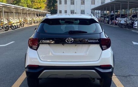 Toyota Yaris XP150 рестайлинг, 2021 год, 1 117 000 рублей, 5 фотография