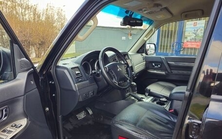 Mitsubishi Pajero IV, 2018 год, 2 720 000 рублей, 10 фотография