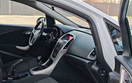 Opel Astra J, 2012 год, 750 000 рублей, 7 фотография