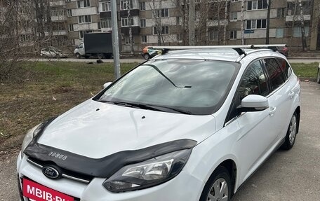 Ford Focus III, 2012 год, 530 000 рублей, 2 фотография