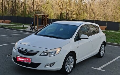 Opel Astra J, 2012 год, 750 000 рублей, 3 фотография