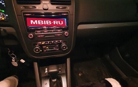 Volkswagen Jetta VI, 2010 год, 950 000 рублей, 5 фотография