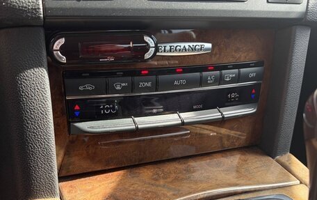 Mercedes-Benz E-Класс, 2010 год, 2 100 000 рублей, 14 фотография