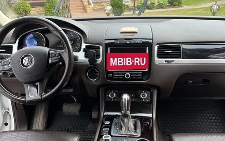 Volkswagen Touareg III, 2012 год, 1 950 000 рублей, 7 фотография