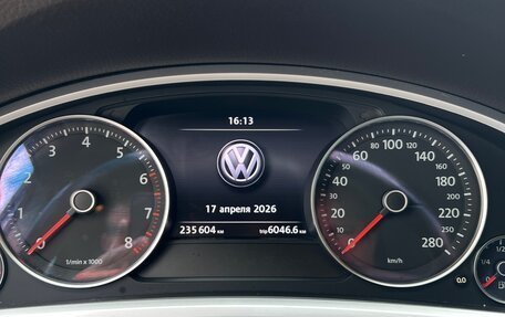 Volkswagen Touareg III, 2012 год, 1 950 000 рублей, 9 фотография