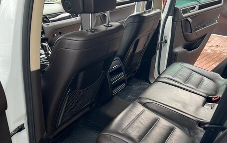 Volkswagen Touareg III, 2012 год, 1 950 000 рублей, 10 фотография