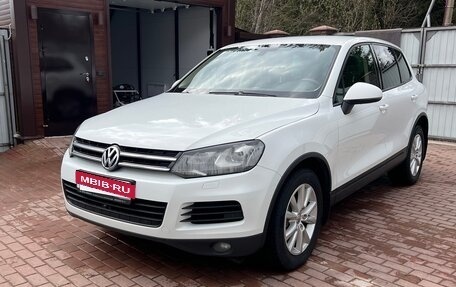 Volkswagen Touareg III, 2012 год, 1 950 000 рублей, 3 фотография