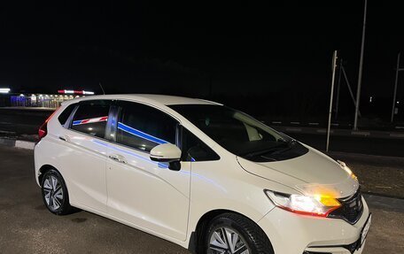 Honda Fit III, 2018 год, 900 000 рублей, 5 фотография