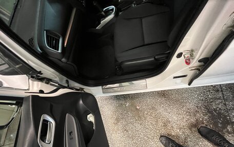 Honda Fit III, 2018 год, 900 000 рублей, 11 фотография