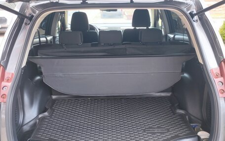 Toyota RAV4, 2013 год, 1 730 000 рублей, 13 фотография