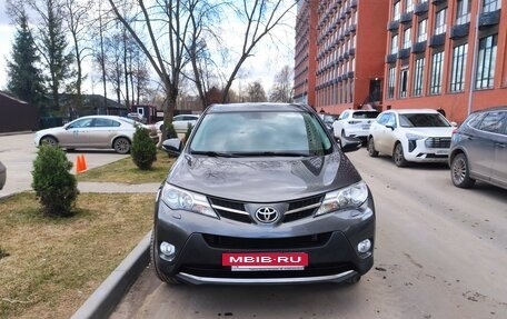 Toyota RAV4, 2013 год, 1 730 000 рублей, 9 фотография