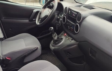 Peugeot Partner II рестайлинг 2, 2014 год, 725 000 рублей, 7 фотография